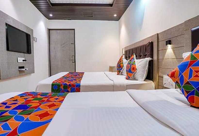 Fabhotel New Prince Palace