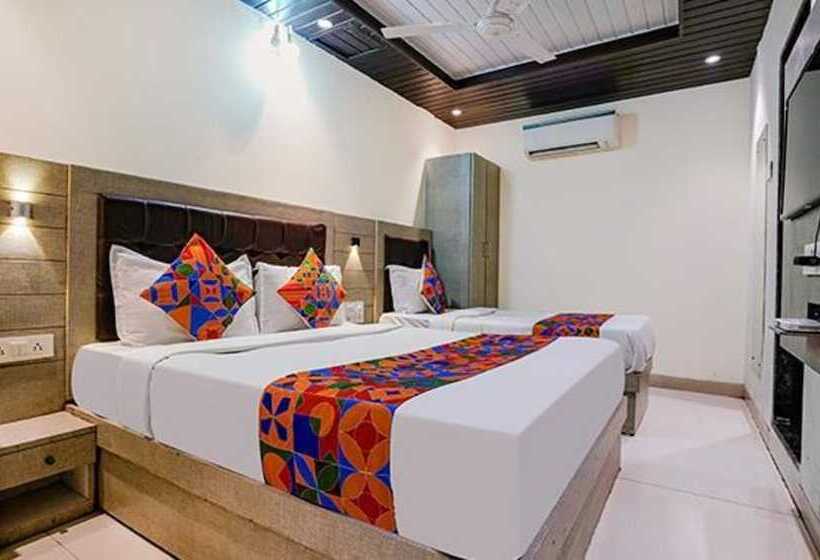 Fabhotel New Prince Palace