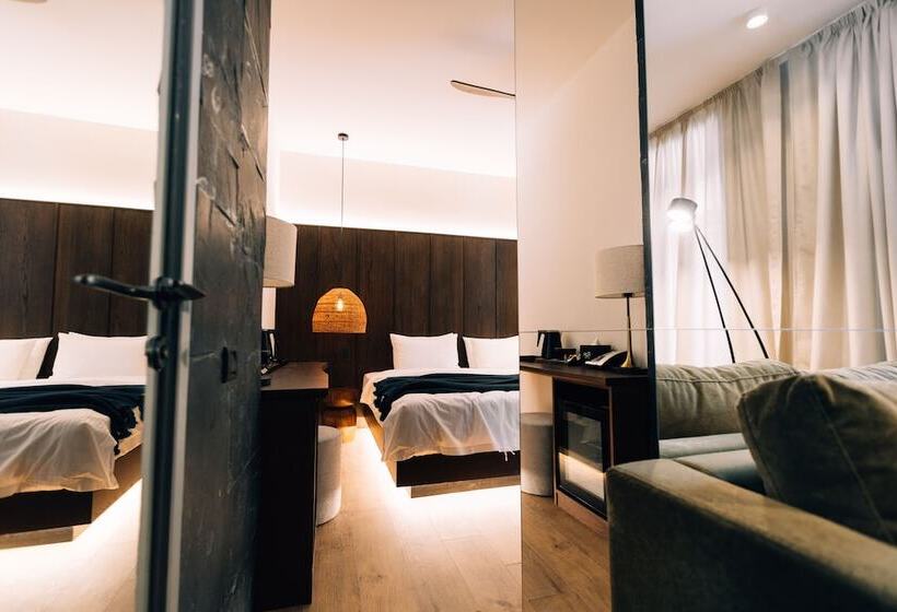 Forest 1961 Hotel & Restaurant