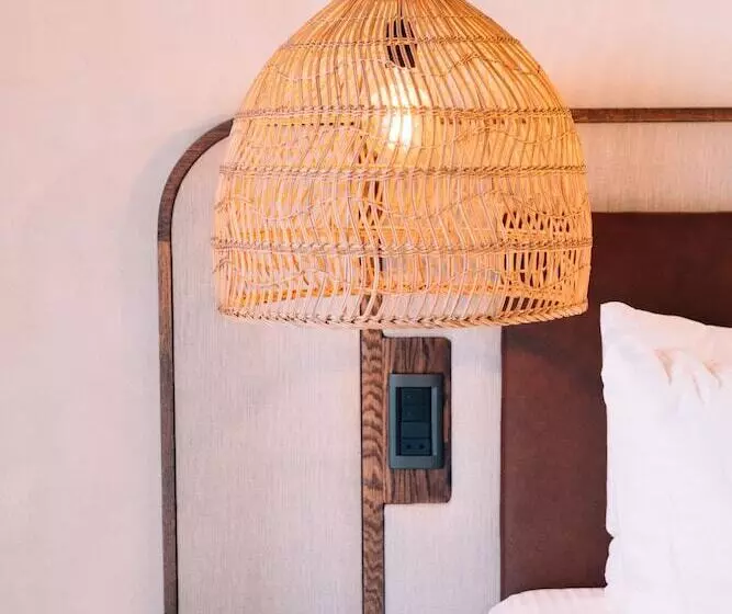 Forest 1961 Hotel & Restaurant