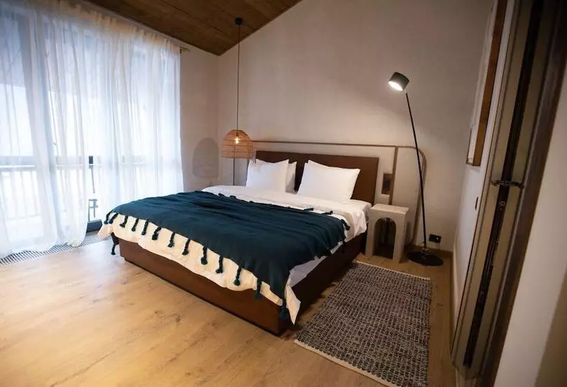 Forest 1961 Hotel & Restaurant