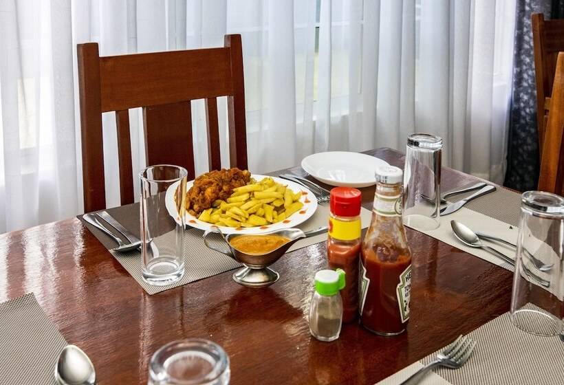 هتل Leisure Apex Resort