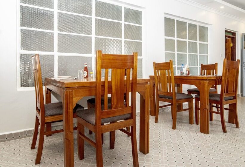 هتل Leisure Apex Resort