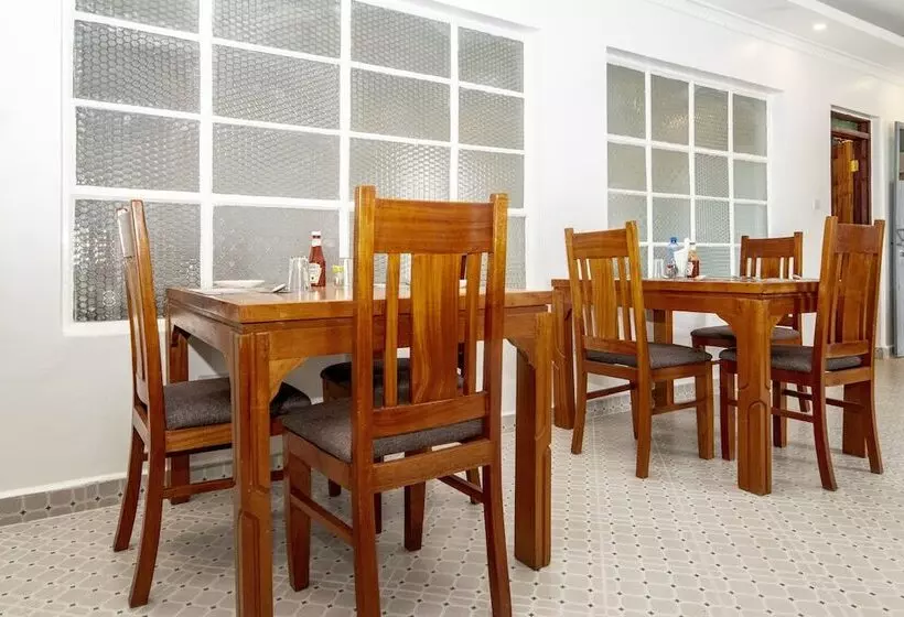 هتل Leisure Apex Resort