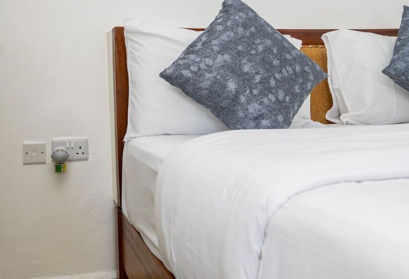 هتل Leisure Apex Resort