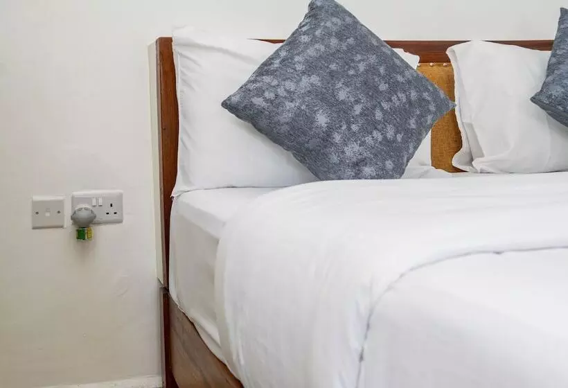 هتل Leisure Apex Resort