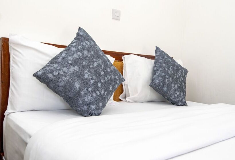 هتل Leisure Apex Resort