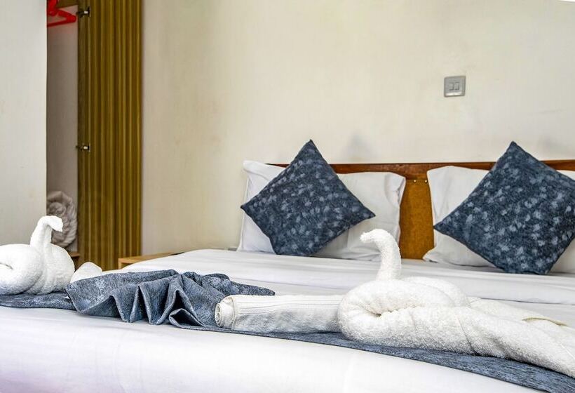 هتل Leisure Apex Resort