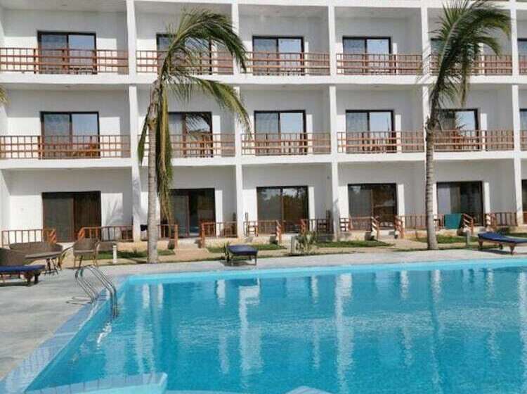 בית מלון כפרי Malika Nungwi