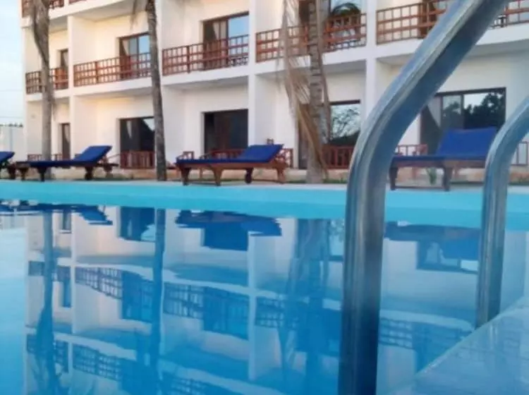 Hotelli Malika Nungwi