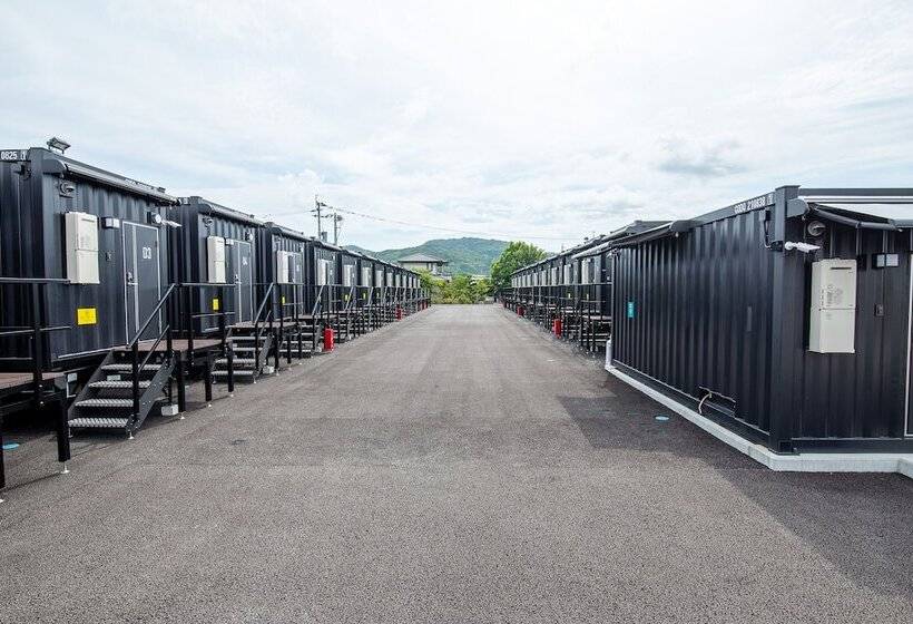 Hotel R9 The Yard Uki