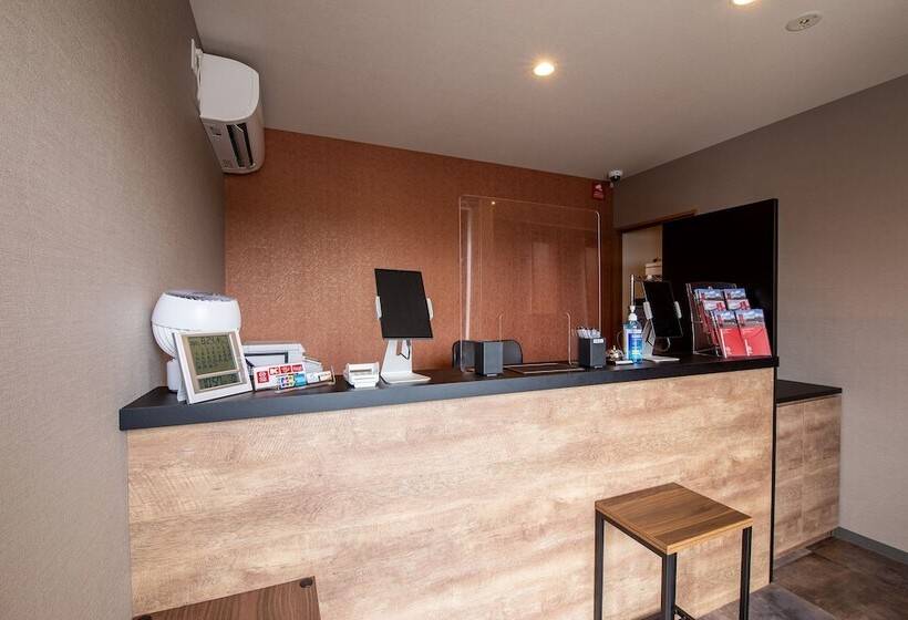 Hotel R9 The Yard Uki