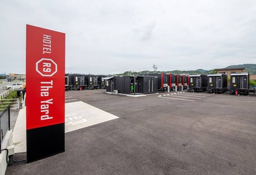 Hotel R9 The Yard Uki