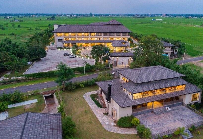 هتل Soaltee Westend Resort Chitwan