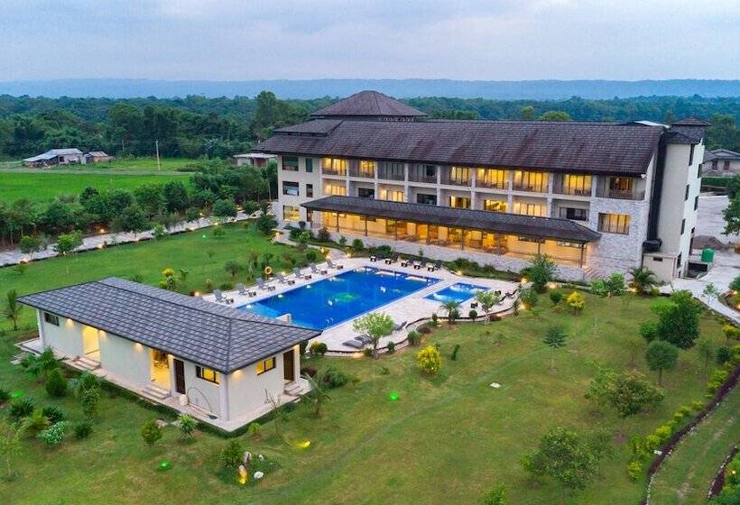 هتل Soaltee Westend Resort Chitwan