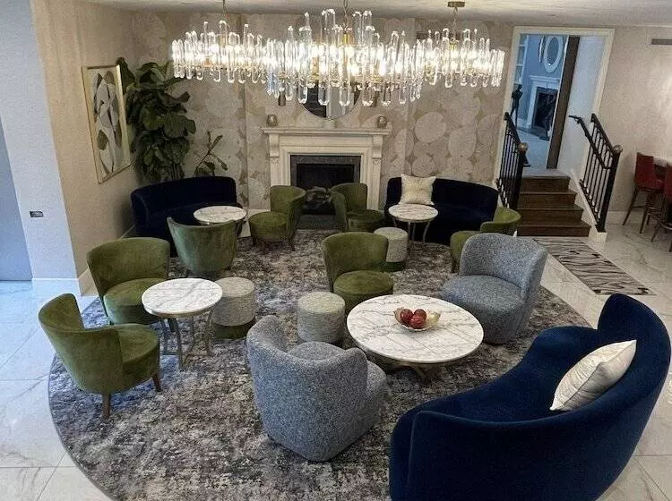 Hotelli The Orange Inn Boutique