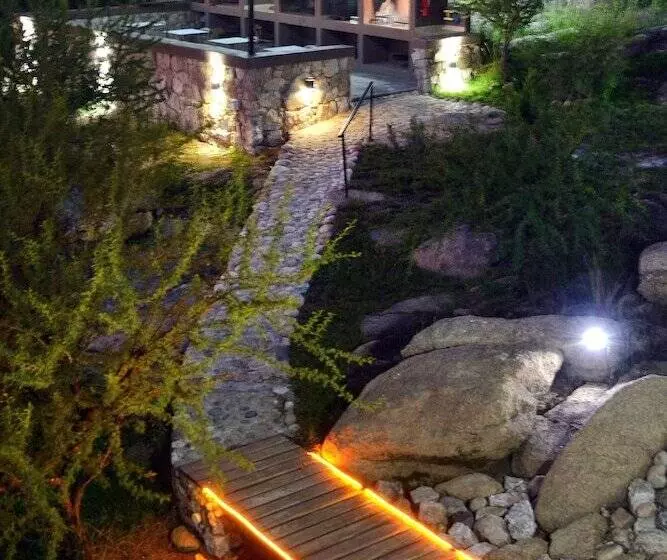 Hotelli Valle Las Piedras Premium Suites