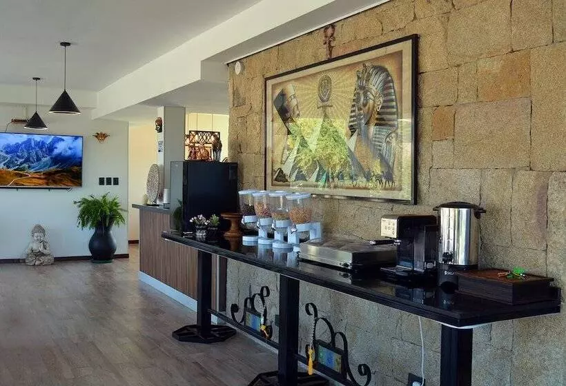 Hotelli Valle Las Piedras Premium Suites