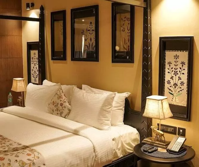 Hotelli Aamaghati Wildlife Resort