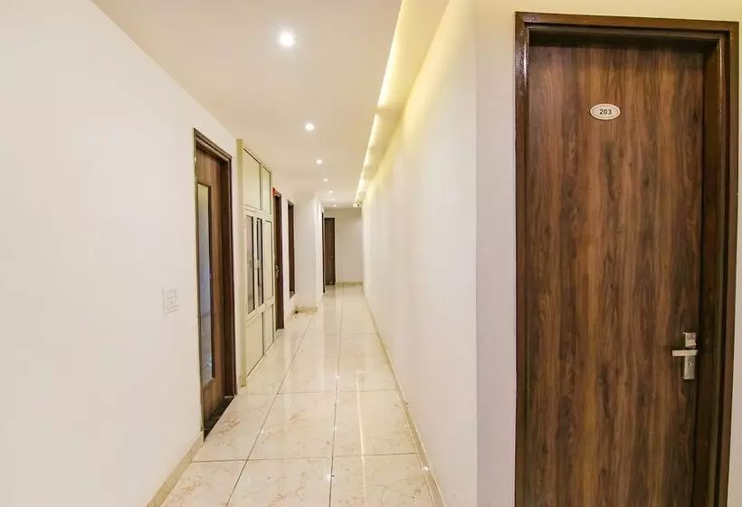 Fabhotel Chandigarh