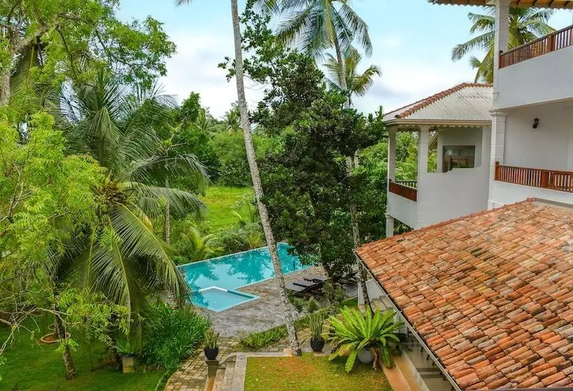 Hotelli Serenity Boutique Unawatuna