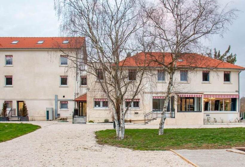 هاستل La Coudraie – Proche De Disneyland