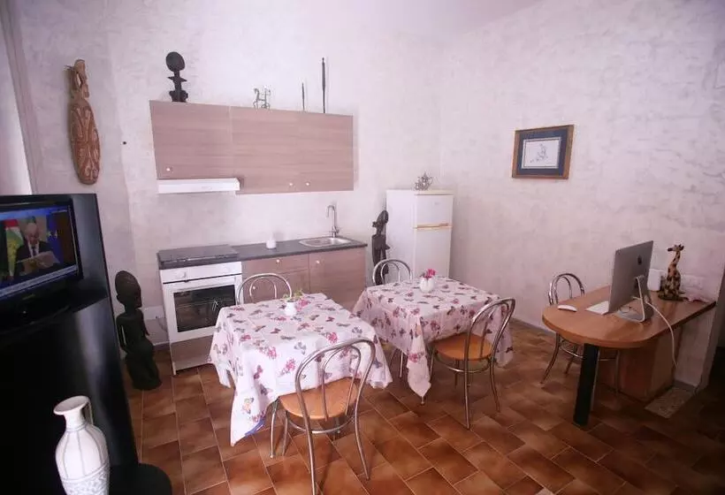 Aamiaismajoitus (B&B) Al Mare