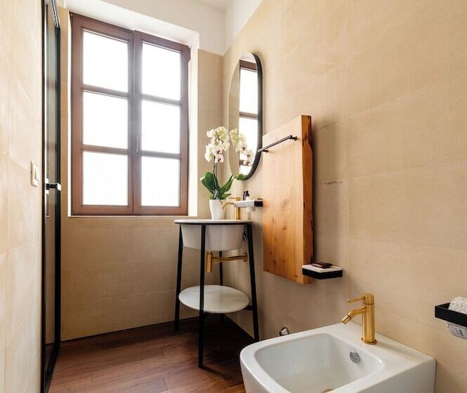 تختخواب و صبحانه Arringo   Stay Comfy