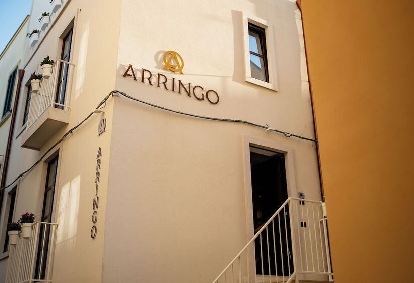 تختخواب و صبحانه Arringo   Stay Comfy