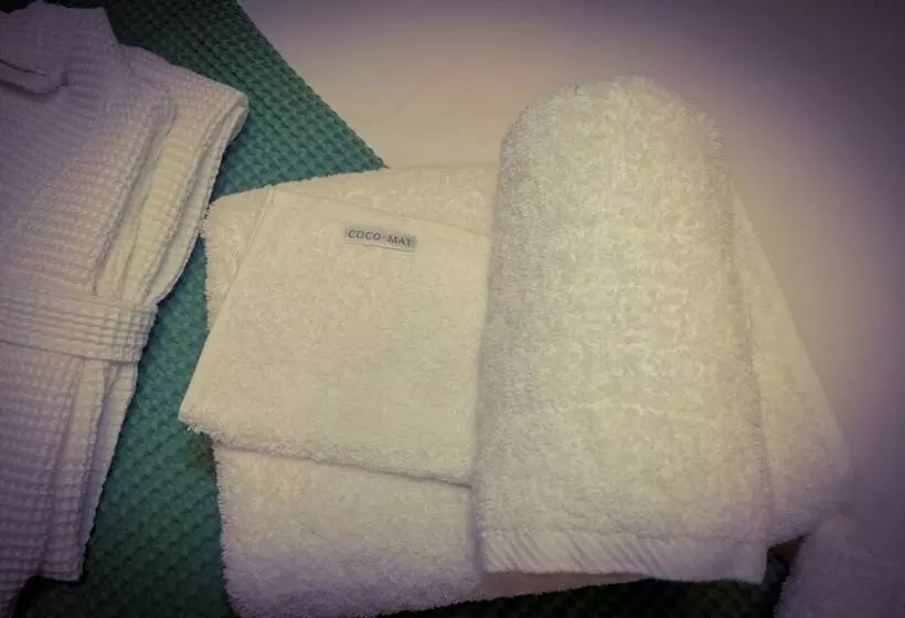 Aamiaismajoitus (B&B) Electra Suites