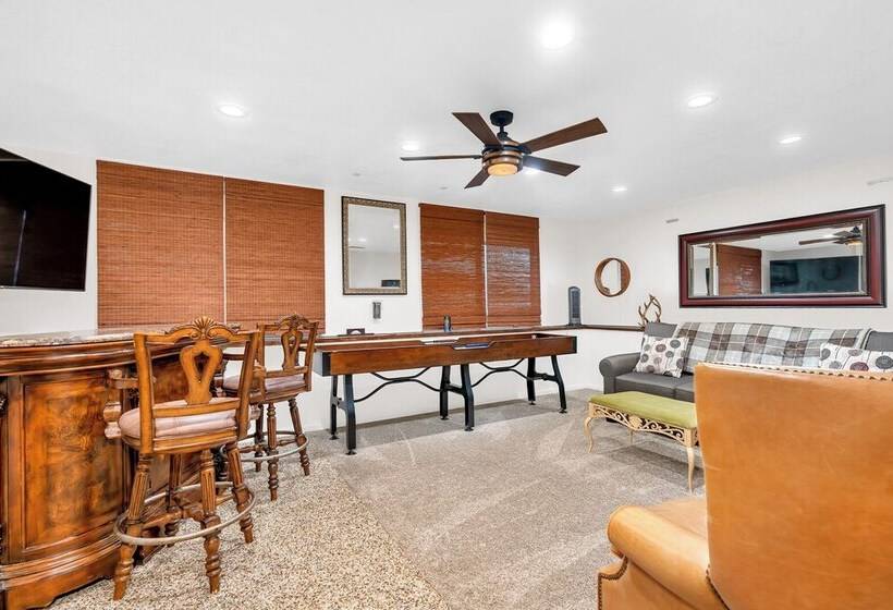 Cc Cabin Full Game Room! Wrap Around Deck!