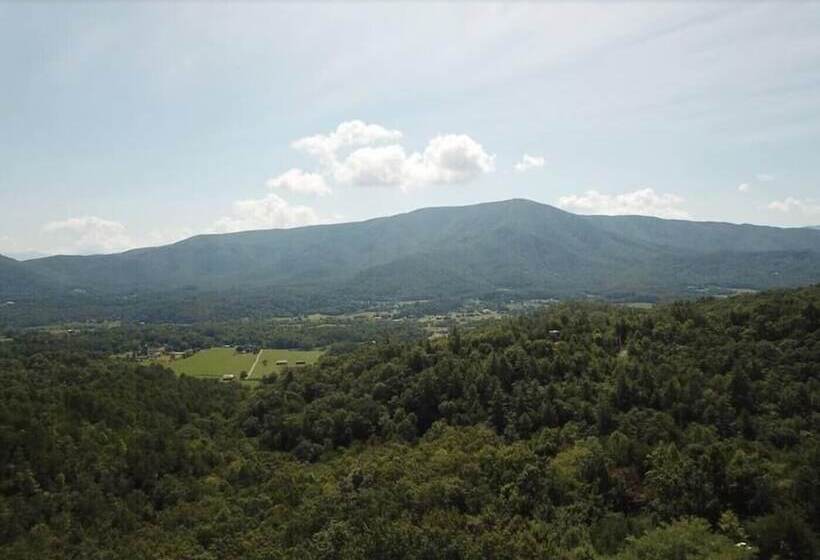 Family Adventure Lodge