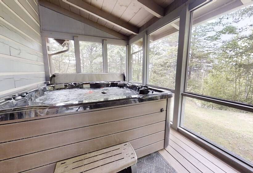 Family Adventure Lodge