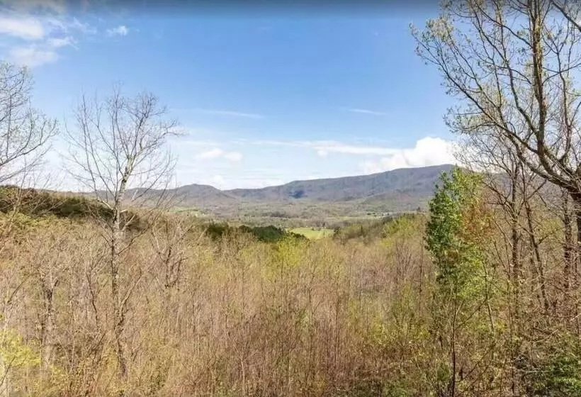 Family Adventure Lodge