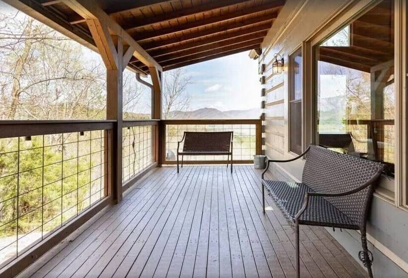 Family Adventure Lodge