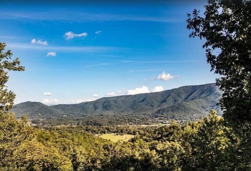 Family Adventure Lodge