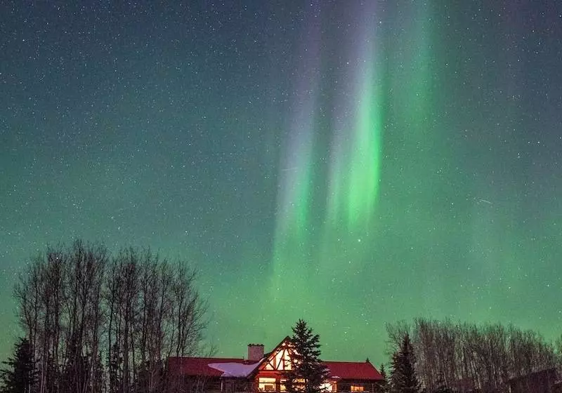 Hotelli Inn On The Lake