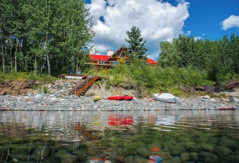 Hotelli Inn On The Lake