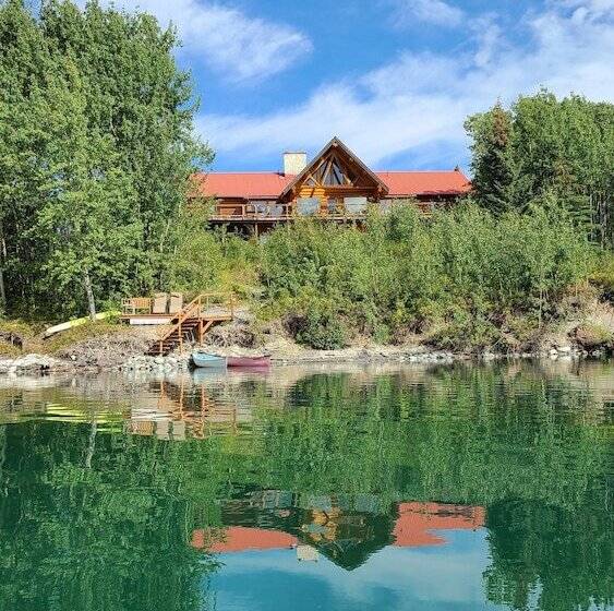 Szálloda Inn On The Lake