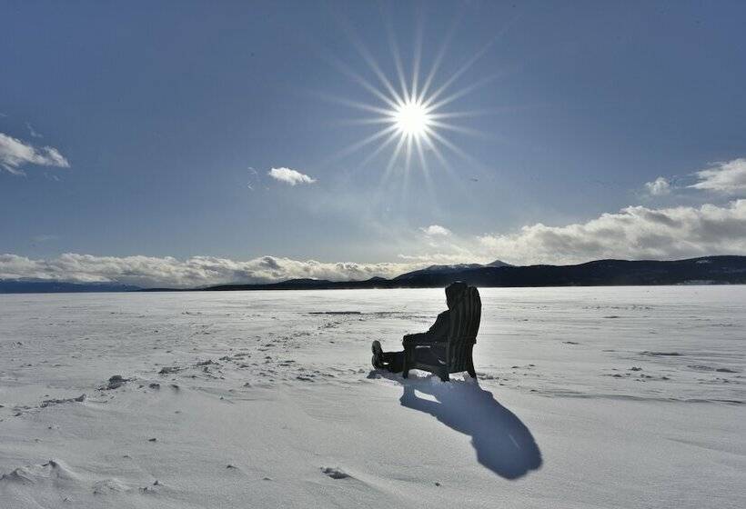 Szálloda Inn On The Lake