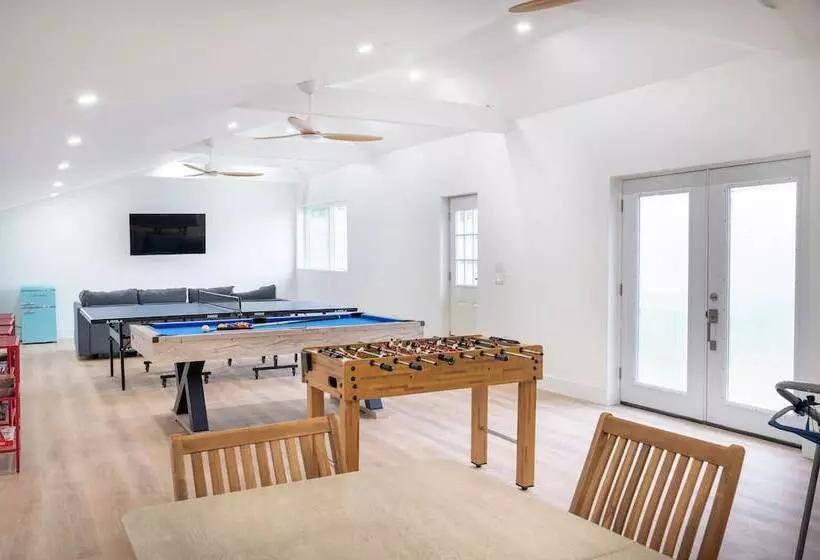 Hotelli Marina Bay Cottages