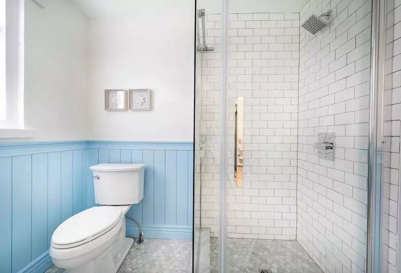 Hotelli Marina Bay Cottages