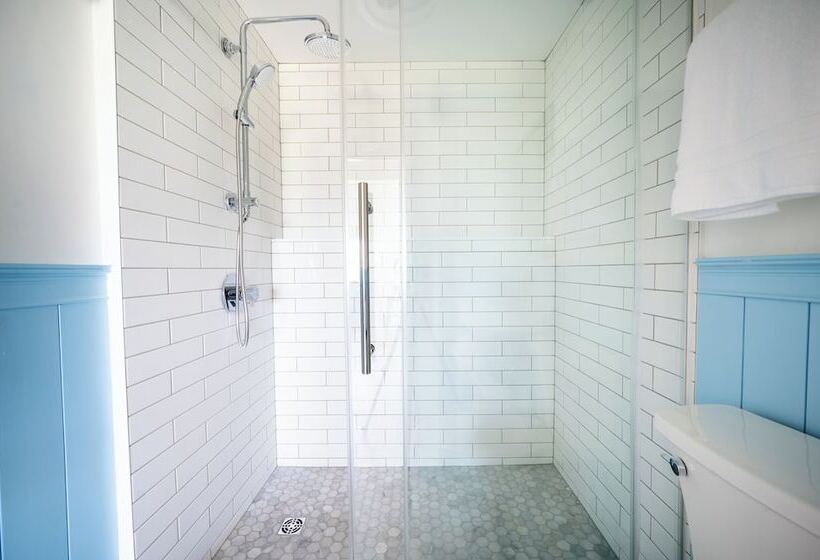 Отель Marina Bay Cottages