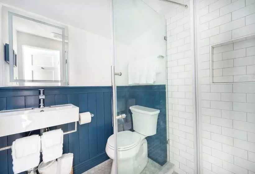 Hotelli Marina Bay Cottages