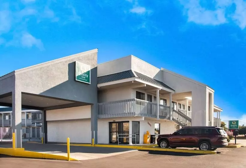 ホテル Quality Inn Santa Fe New Mexico