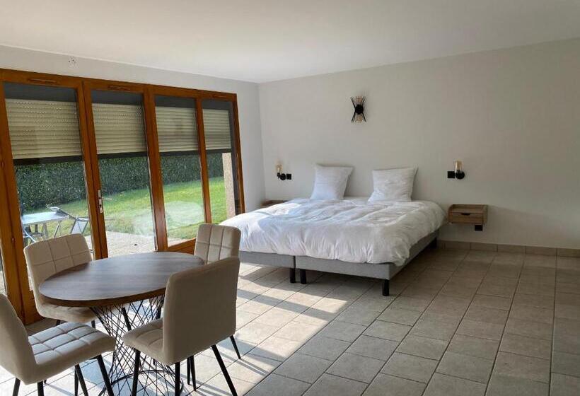 La Parenthèse Enchantée