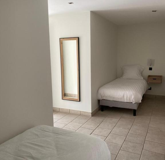 La Parenthèse Enchantée