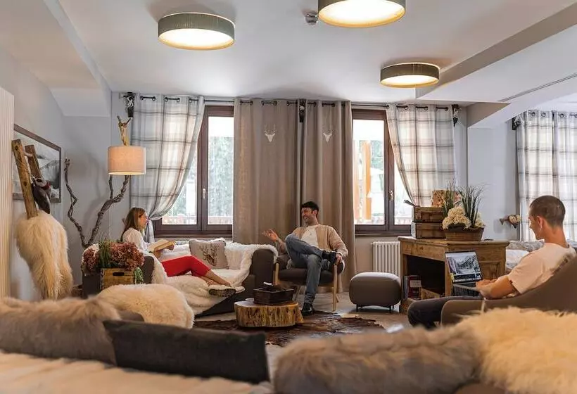ホテル Maison Poluc Suite Alpine