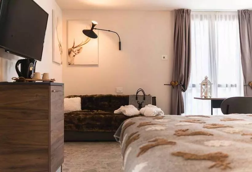 ホテル Maison Poluc Suite Alpine