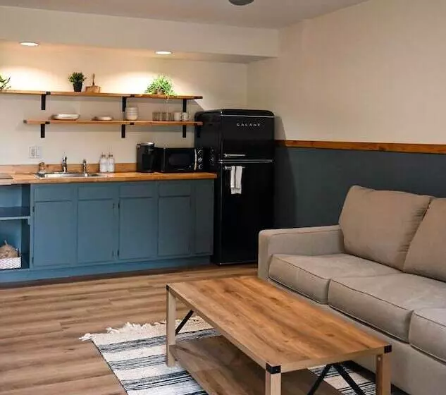 Motelli The Inn At The Gate